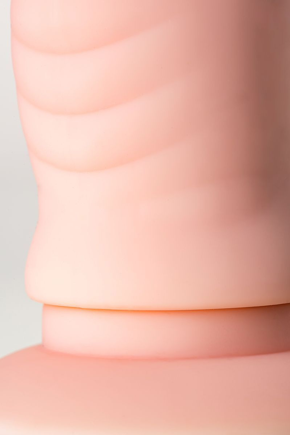 Двойной фаллоимитатор с присоской и съемной вибропулей - 19,5 см. (Цвет: телесный)