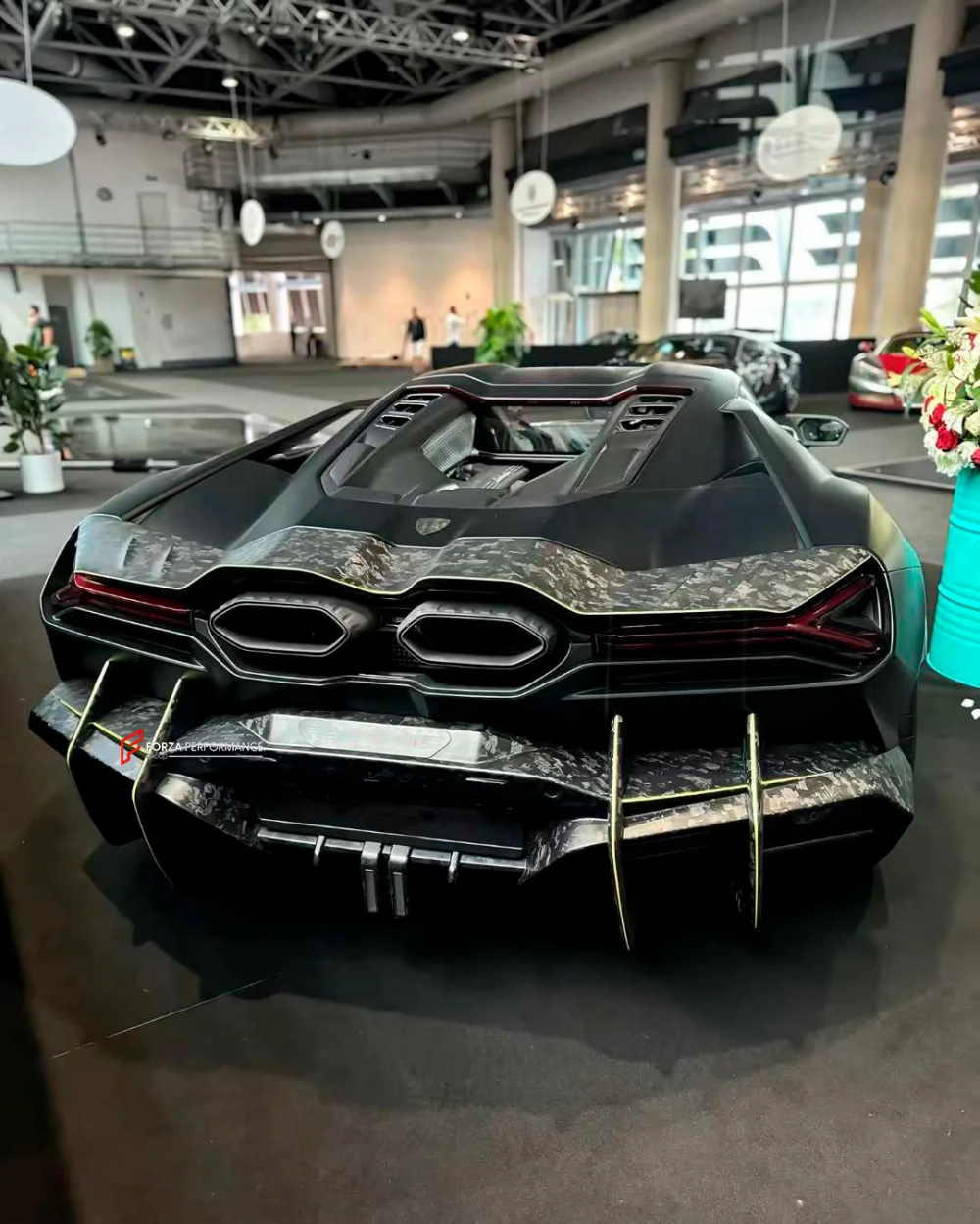 Карбоновый обвес для LAMBORGHINI REVUELTO 2023+ Ламборгини