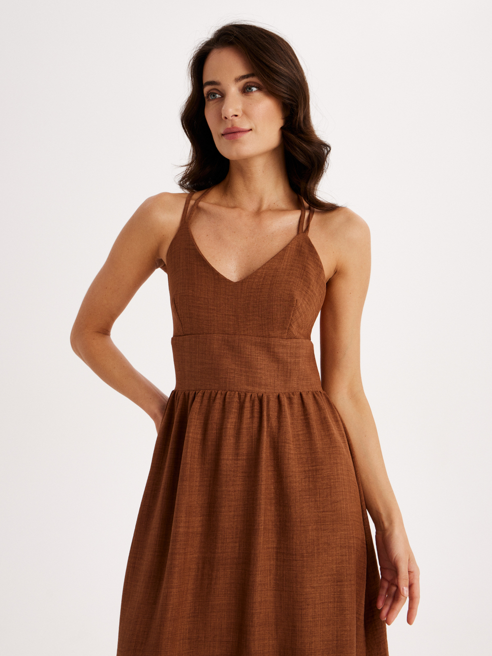 Сарафан льняной с завязками