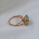 Кольцо с крупным фианитом