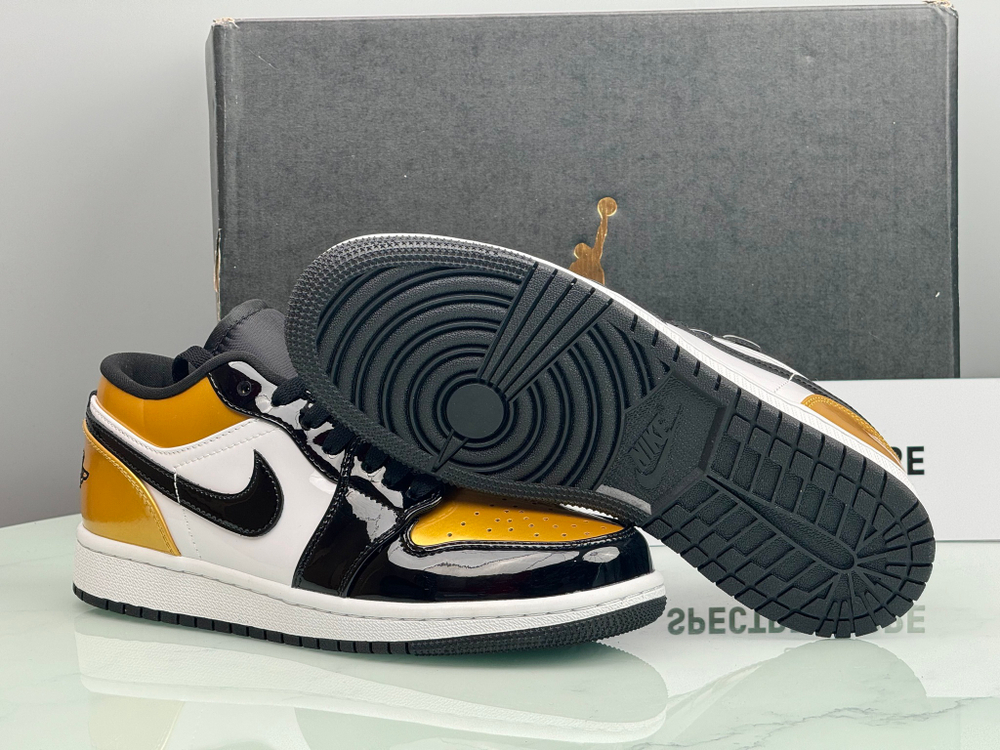 Air Jordan 1 Low Gold Toe
