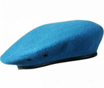 Берет голубой бесшовный