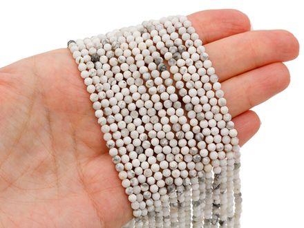 Нить бусин из говлита 3,4мм, огранка