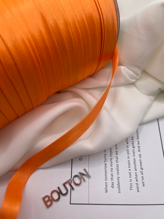 Косая бейка "Gamma" GK-12P 11 - 12 мм №023 яр.оранжевый