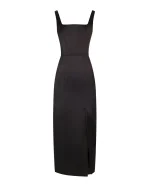 Платье-футляр с высоким разрезом по ноге