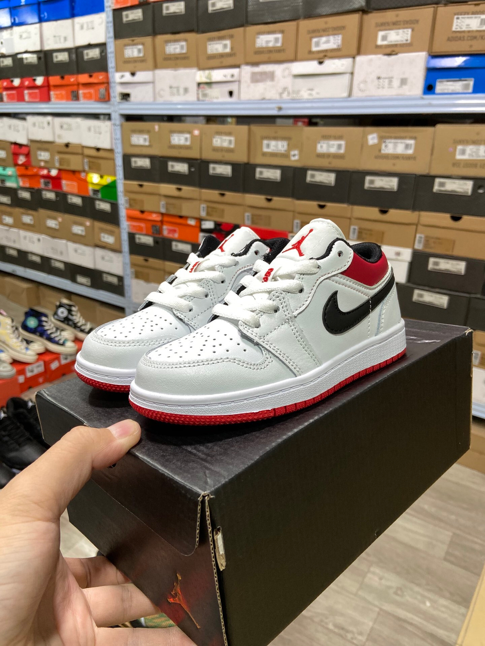 Купить Jordan 1 Low White University Red Black