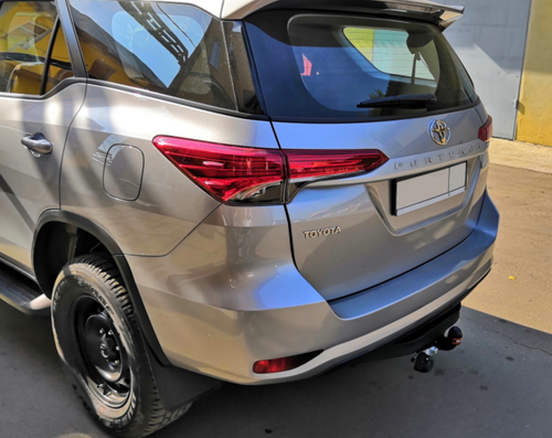Фаркоп на TOYOTA Fortuner II (2018-) (без электрики, паспорт/сертификат в комплекте) Автос.TY 46