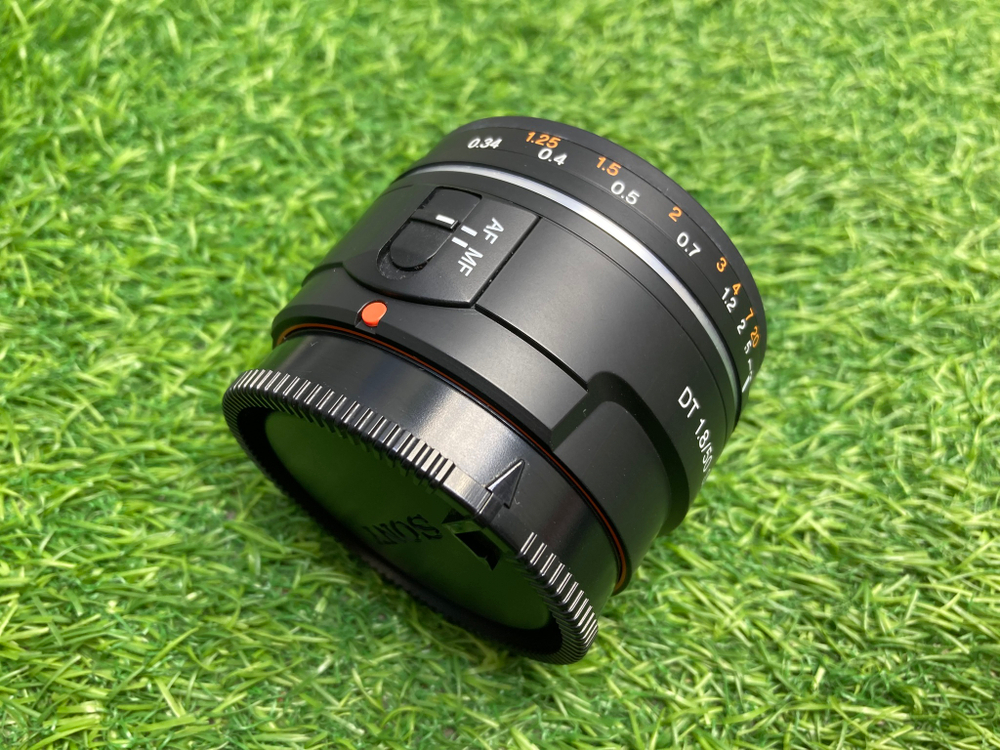 Sony 50mm 1.8 (SAL-50F18)
