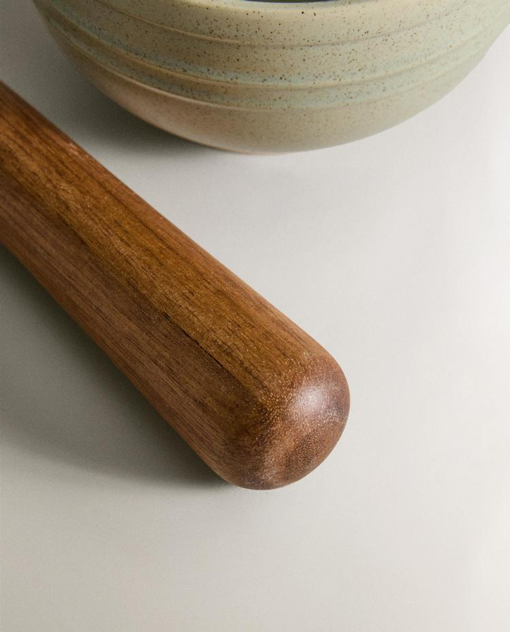 ZARA HOME КЕРАМИЧСЕКАЯ ЧАША С ПЕСТИКОМ, ЗЕЛЕНЫЙ