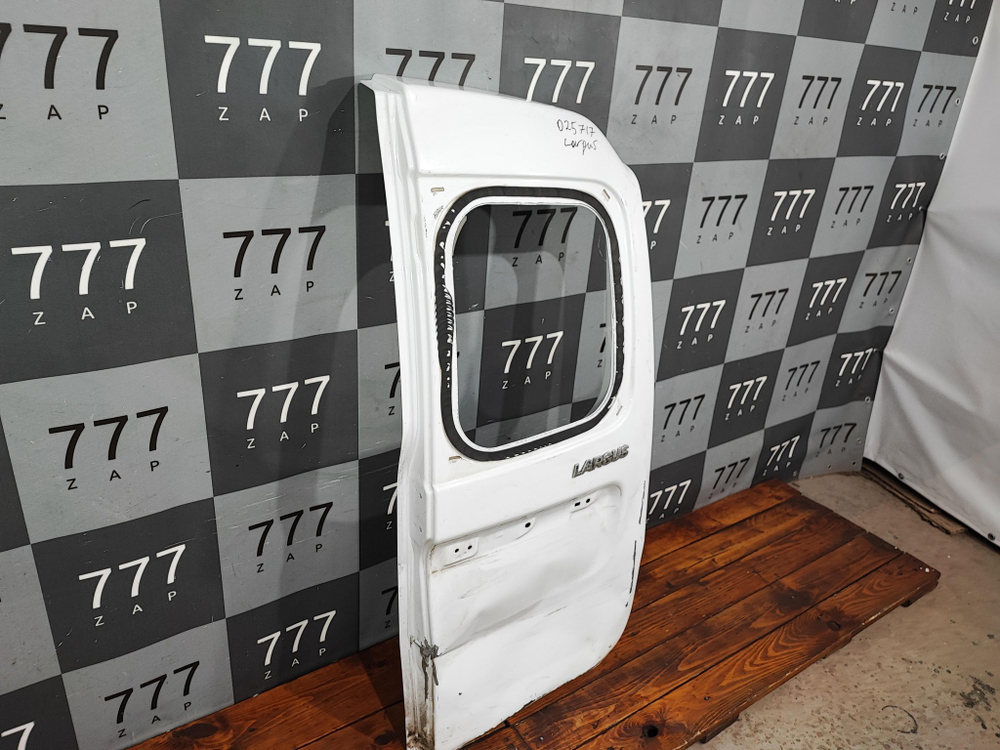 Дверь багажника задняя правая Lada Largus 12-22 Б/У Оригинал 901005637R