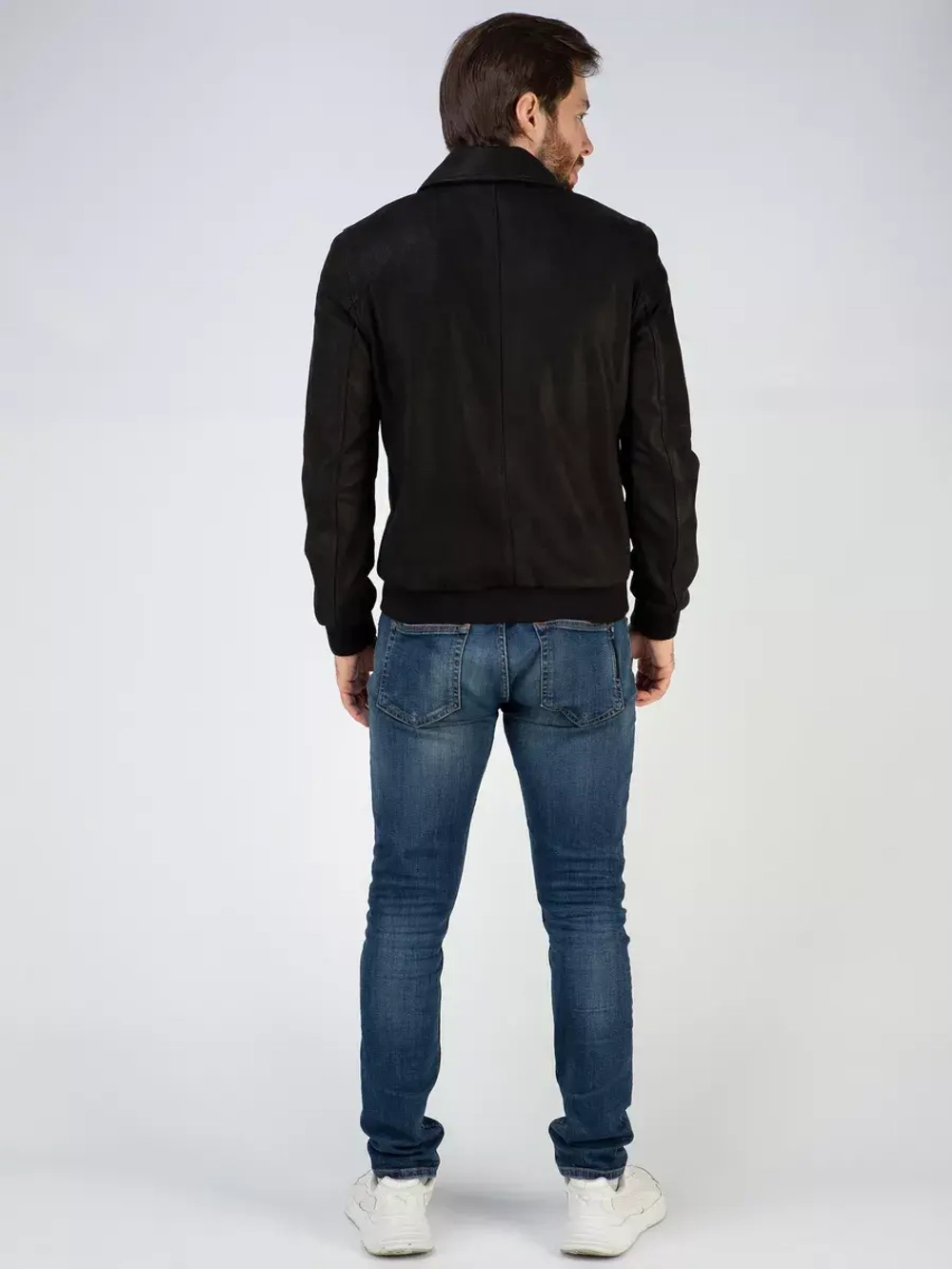 Кожаная куртка демисезонная замша