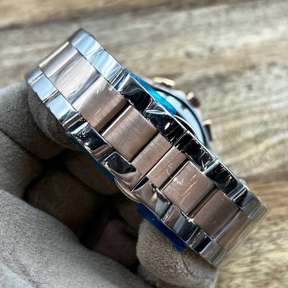 Часы Rado