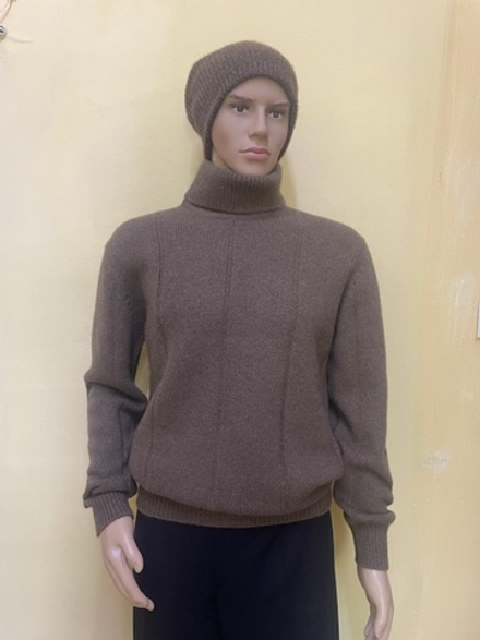 Свитер мужской