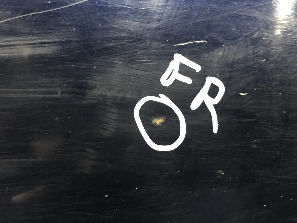 Дверь передняя правая TOYOTA HILUX SURF 1992