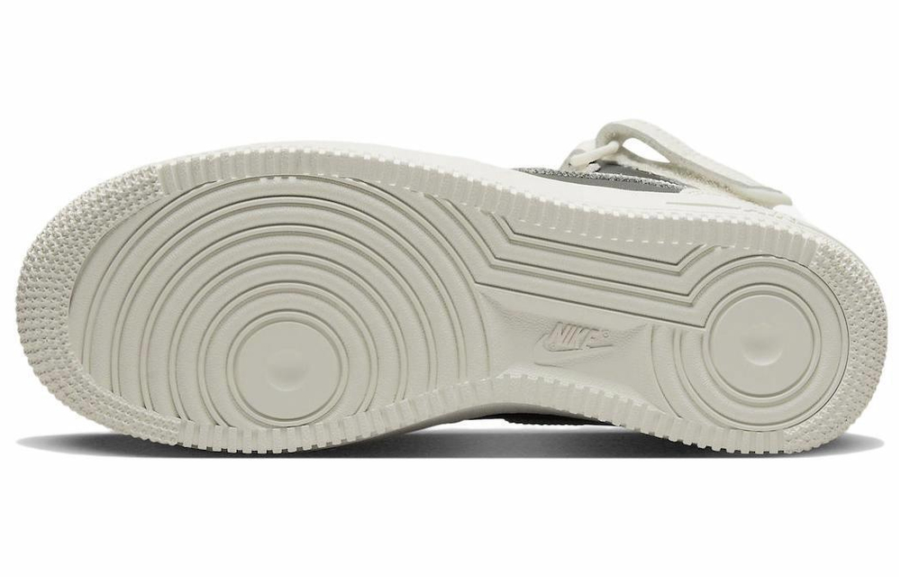 Кроссовки Nike Air Force 1 Reverse Panda (Женская размерная сетка)