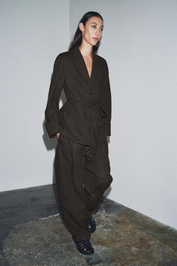 ZARA БЛЕЙЗЕР В ЕЛОЧКУ С ПОЯСОМ — ZW COLLECTION, КОРИЧНЕВЫЙ МЕЛАНЖ