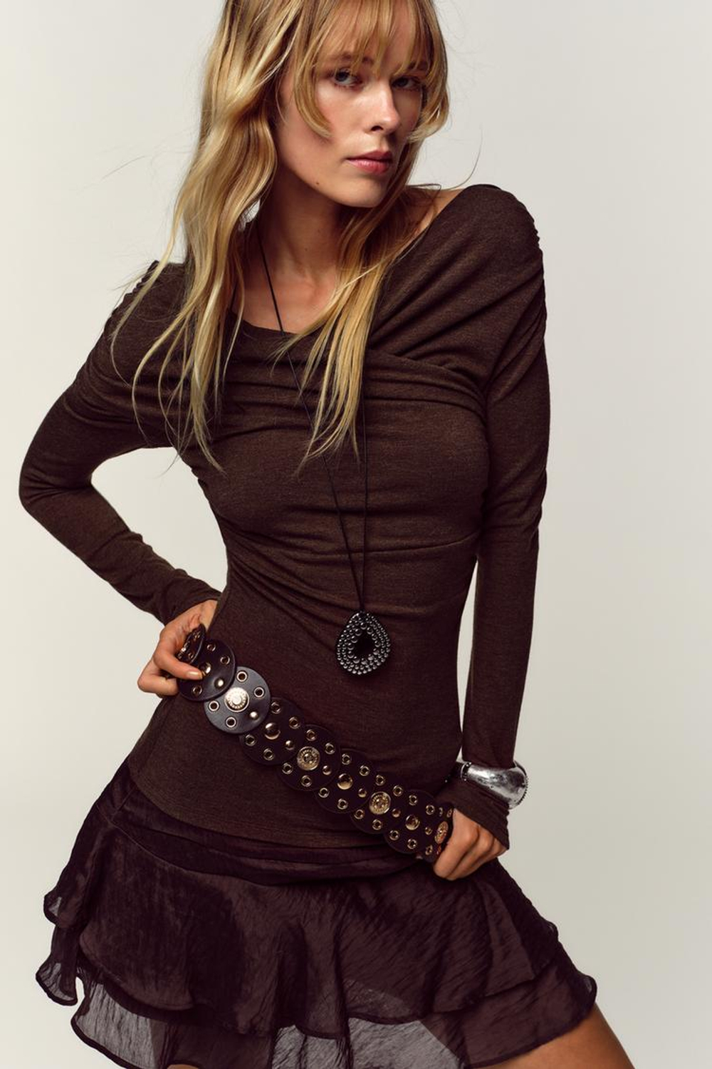 ZARA ТОП С ДРАПИРОВКОЙ И ПЕРЕКРЕСТНЫМ ВЫРЕЗОМ, КОРИЧНЕВЫЙ МЕЛАНЖ