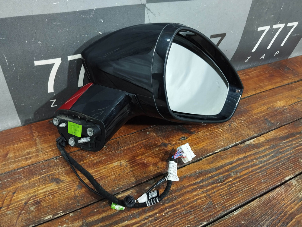 Зеркало правое 12 Pin Omoda C5 22-нв Б/У Оригинал 601000431AABCE