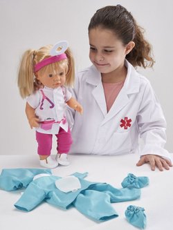 Кукла FALCA виниловая 40см Zoe Doctor