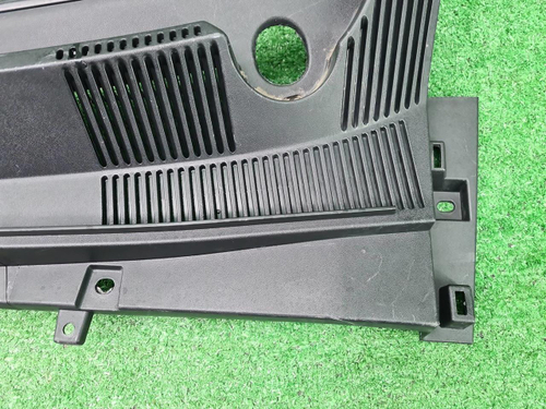 Жабо Geely Coolray (2019-2024)