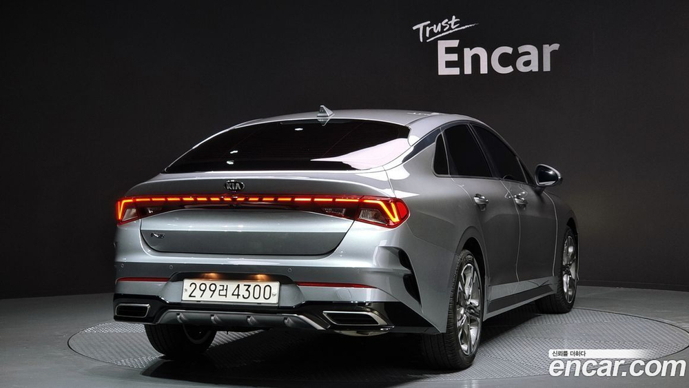 Kia K5 (Optima) 3 Generation 2.0 (04.2020)