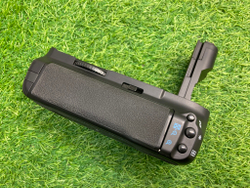 Canon BG-E7