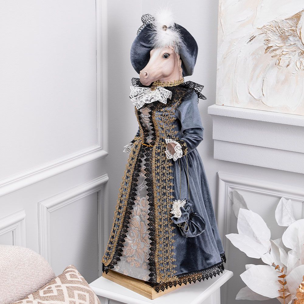 Кукла интерьерная коллекционная Лошадь Виконтесса