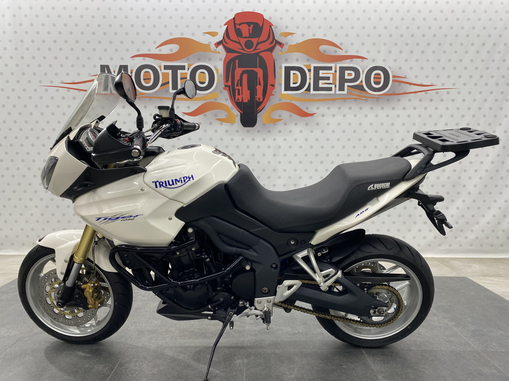 Triumph Tiger 1050 , 2010
