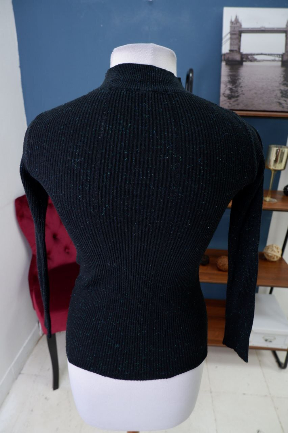 Джемпер в рубчик с люрексом 42 размер