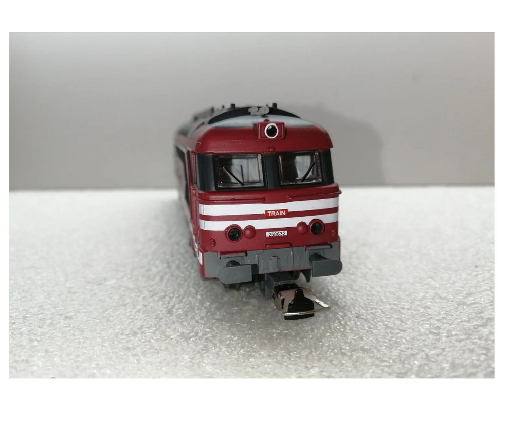 Локомотив Тепловоз HO BB Diesel Locomotive для HanFly Metal Model Train, металлические колеса, 1 поезд - HF67000-RED , полностью совместим c HO 1:87 , Возрастные ограничения от 14+