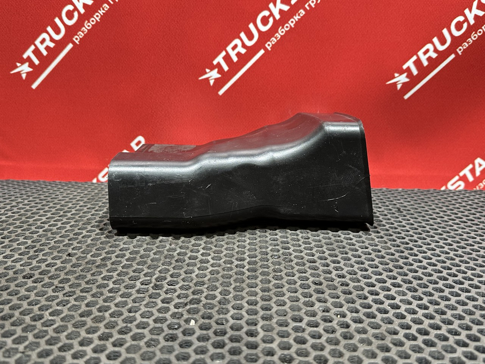 Воздуховод отопителя