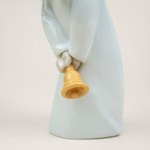 Фарфоровая статуэтка фигурка NAO Застенчивый маленький ангелочек NAO-2001889