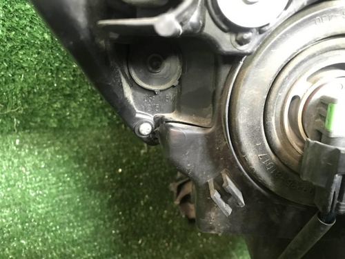 Фара левая Nissan X-Trail T32 17-22 галоген