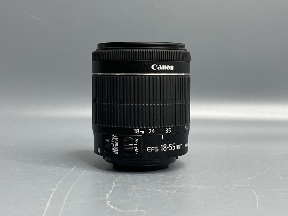 Canon EOS 700D kit 18-55mm IS STM 1.500 кадров