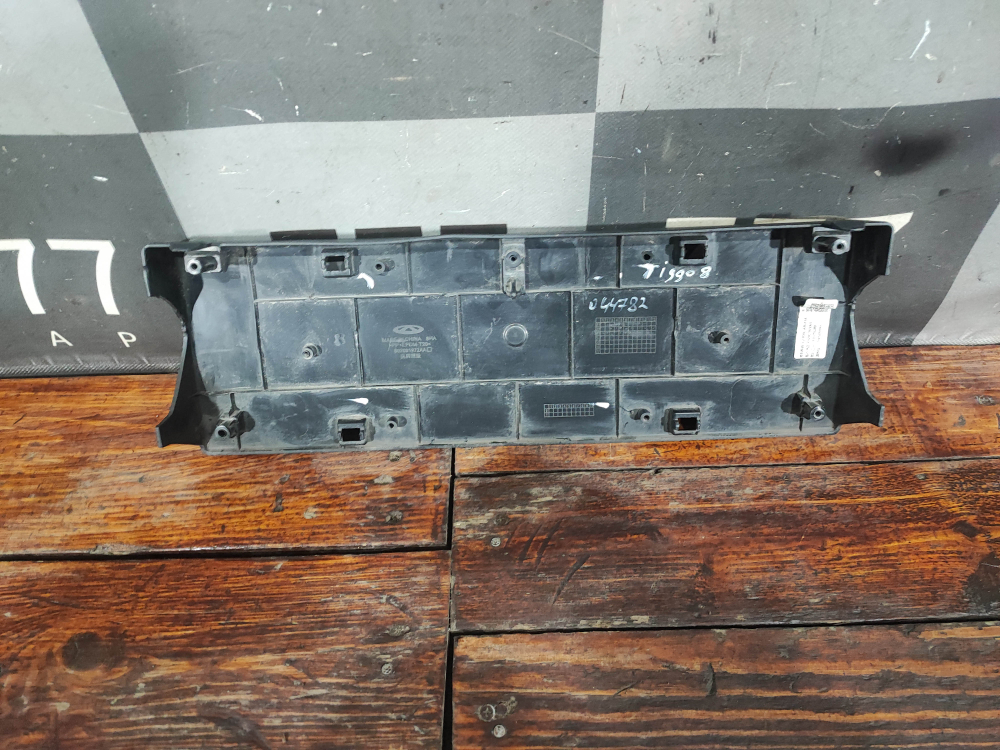 Площадка гос. номера Chery Tiggo 8 Pro Max 22-нв Б/У Оригинал 602001972AA