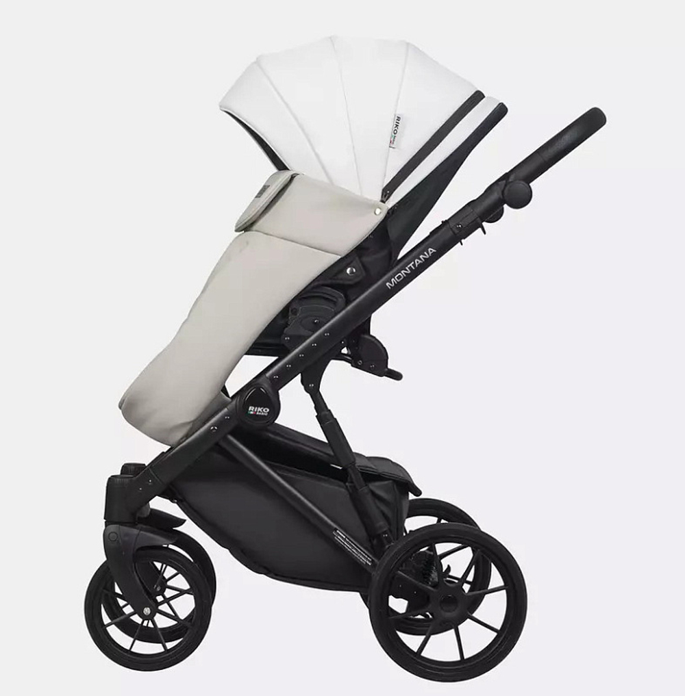 Детская коляска Riko Basic Montana Ecco 3 в 1 32 White-Light Silver