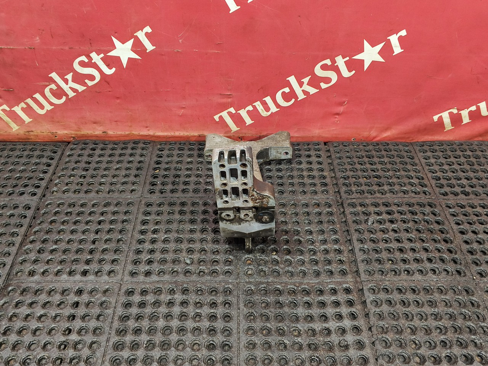 Кронштейн бака AdBlue