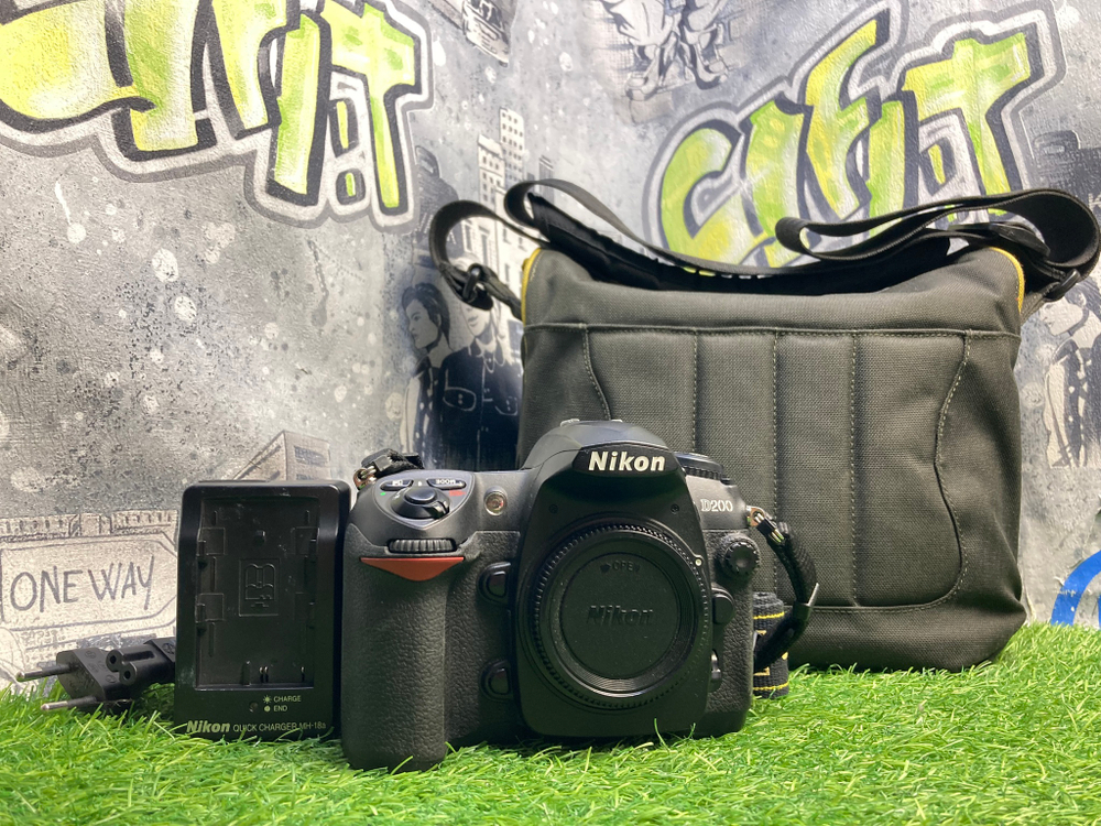 Nikon D200 Покупка/Продажа