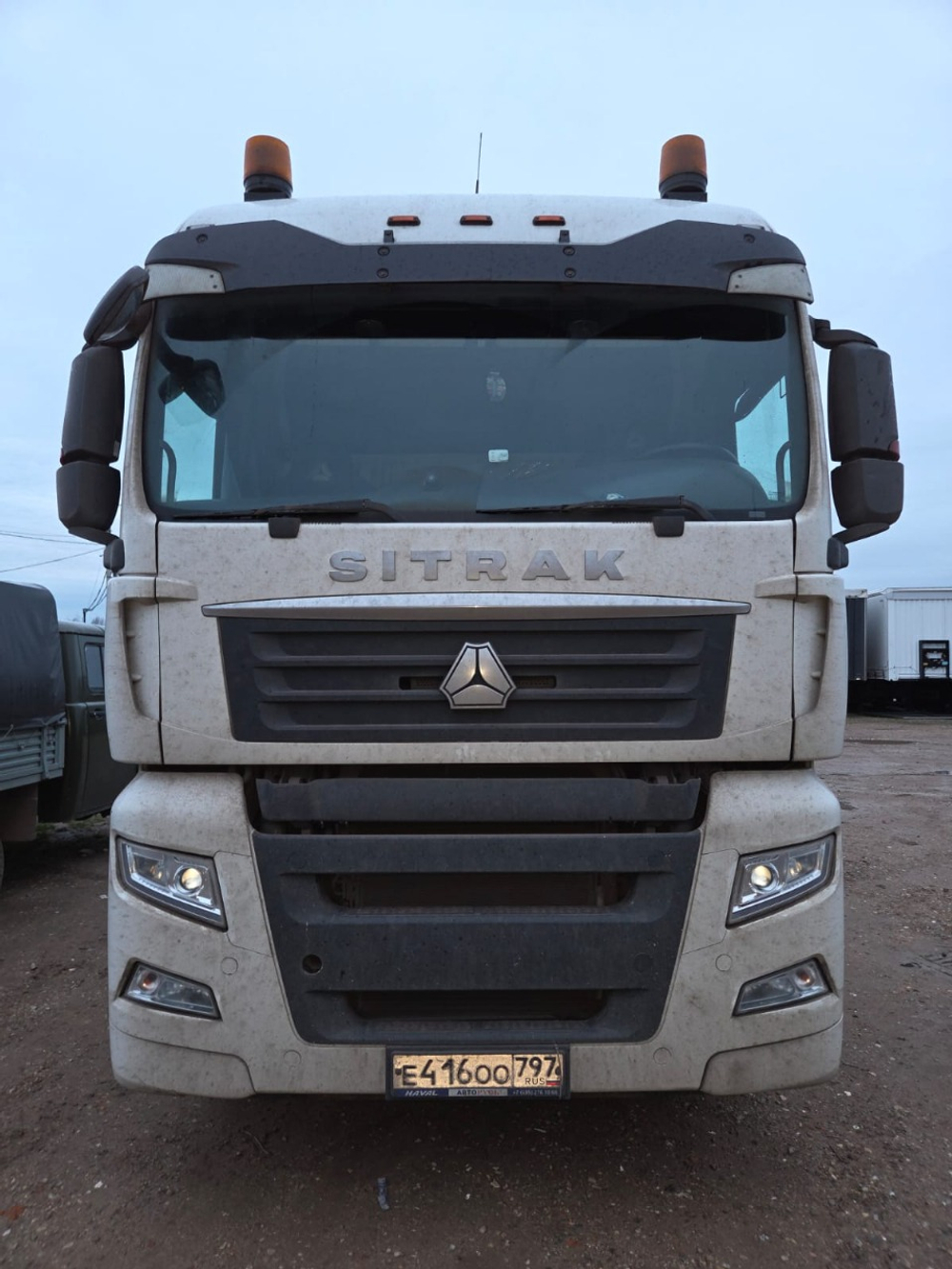 SITRAK C7H 4x2 Седельный тягач ZZ4186V391HE (Дизельный, 12,4 л, 480 л.с., МТ)