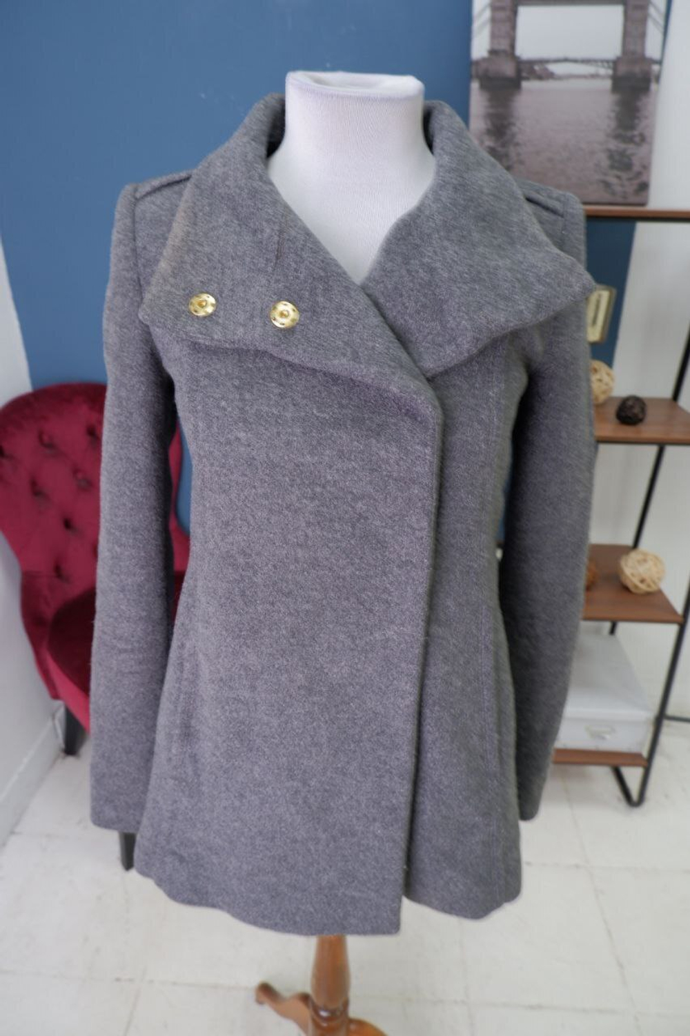 Пальто шерстяное 42-44 размер