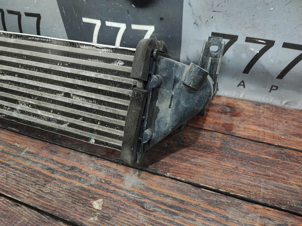 Интеркулер Chery Tiggo 8 18-нв Б/У Оригинал 302000140AA