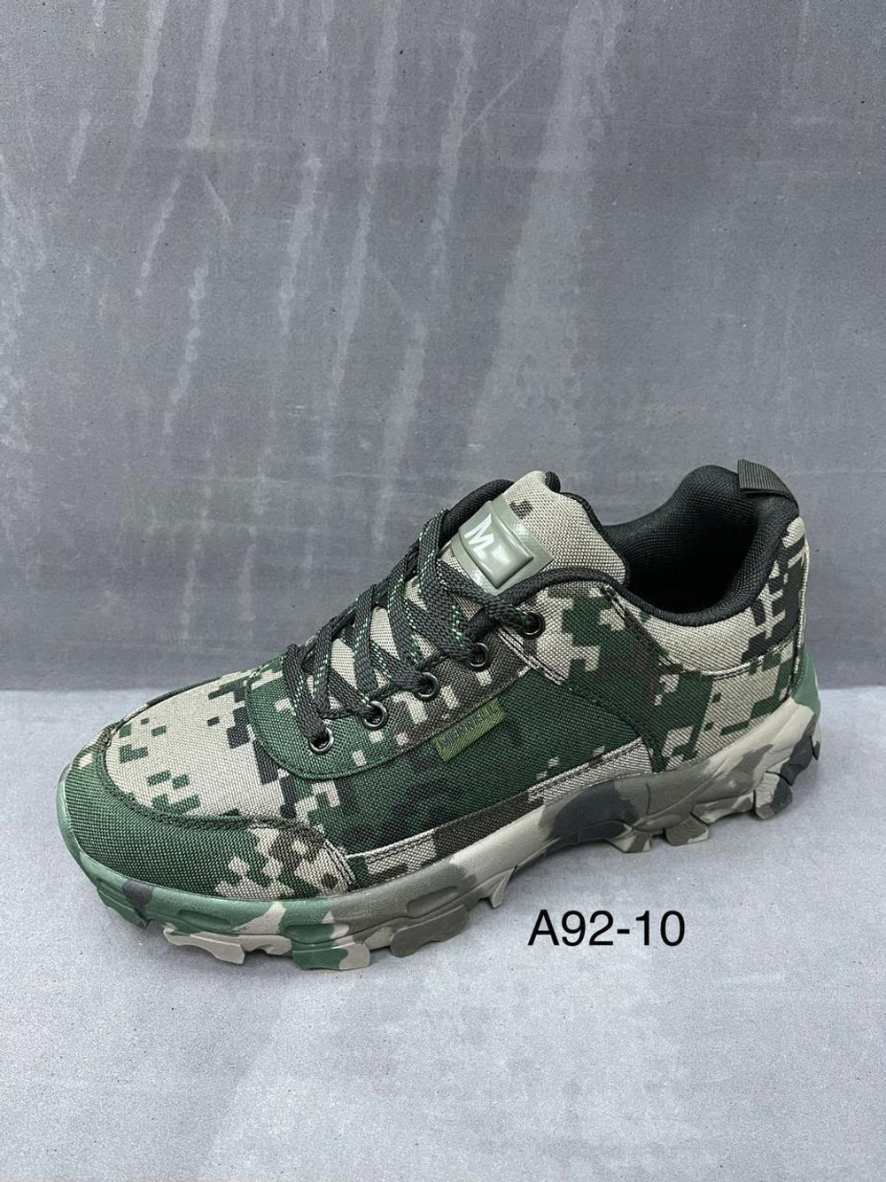 Кроссовки по 8 пар (41-46)р. 92-10