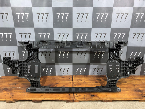 Панель передняя Целая Kia K900 2 18-22 БУ Оригинал 64101J6000