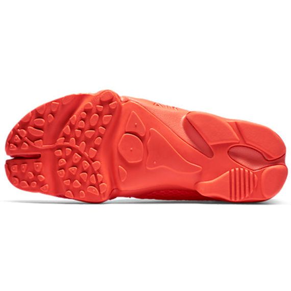 Nike Air Rift Беговые кроссовки Низкий Верх Мужские