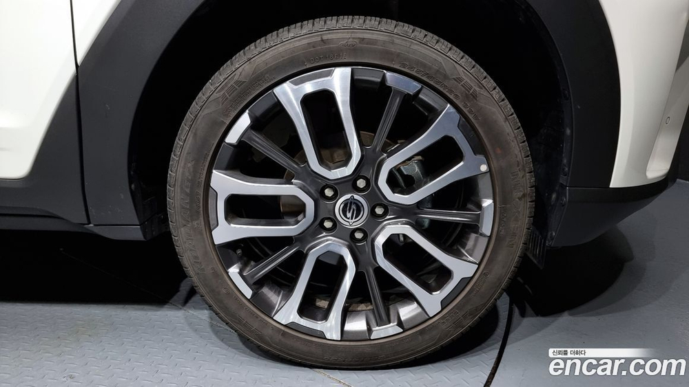 KG Mobility (Ssangyong) Torres Бензин 1.5 2WD (10.2022)