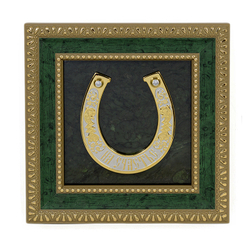 Подкова на нефрите