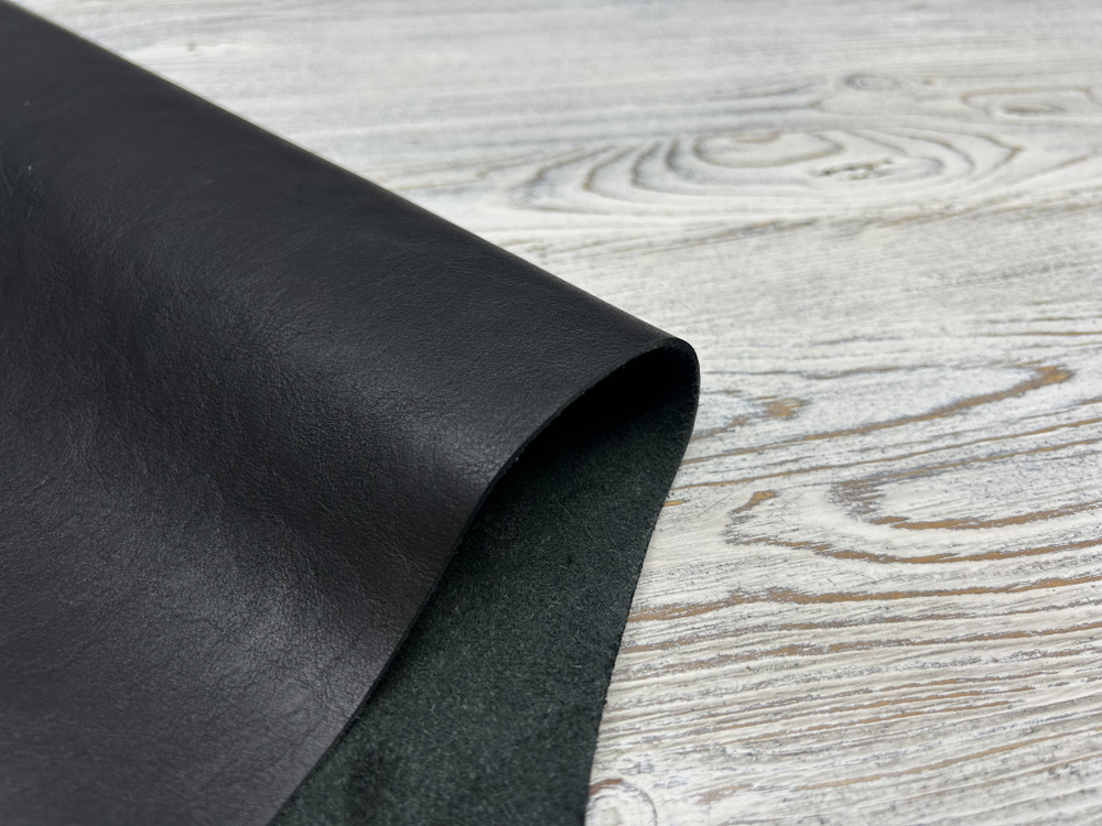 Буфало цв. Черный / Buffalo Vintage Nero, толщ. 1,4-1,6 мм, натуральная кожа