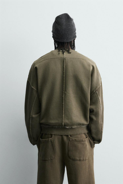 ZARA ТОЛСТОВКА С КРУГЛЫМ ВЫРЕЗОМ И ЭФФЕКТОМ ПОТЕРТОСТИ, ХАКИ