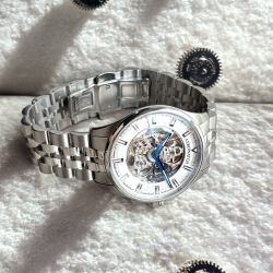 Aerowatch 60996 AA02 SQ M