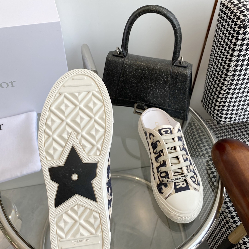 Christian Dior Walk'n'Dior Sneaker